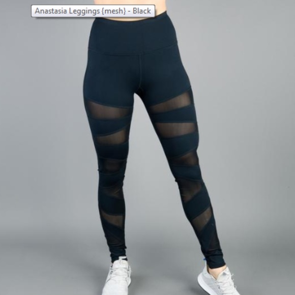 Buffbunny Pants Jumpsuits Nwt Buffbunny Leggings Anastasia Leggings Poshmark